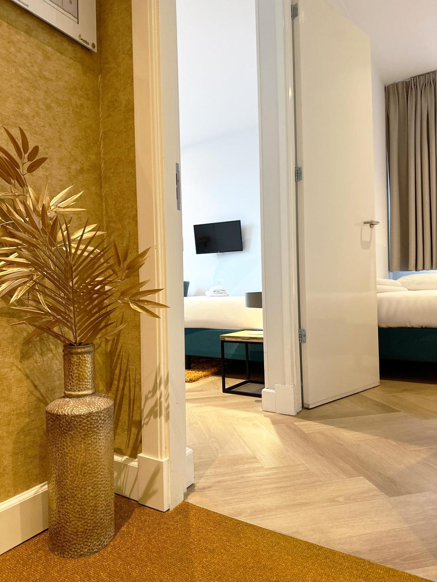 Boutique Hotel At Sea Zandvoort Kültér fotó