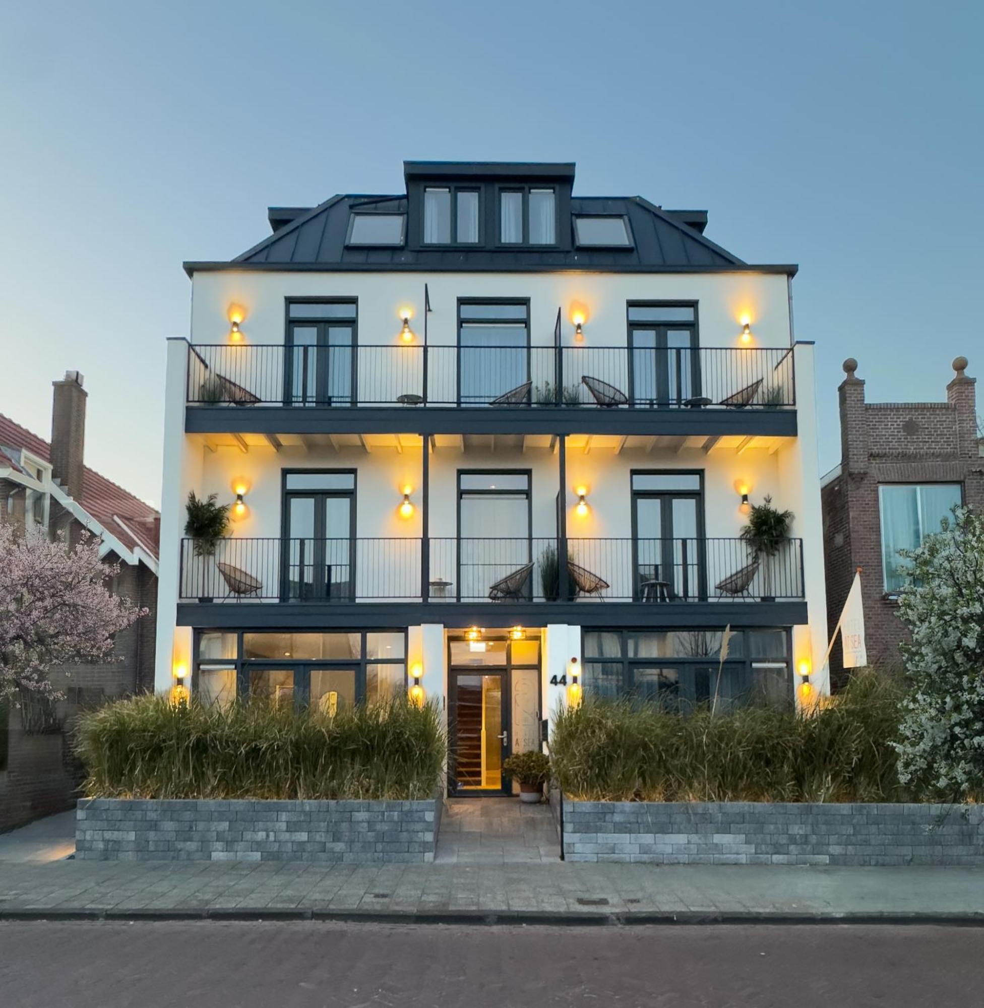 Boutique Hotel At Sea Zandvoort Kültér fotó